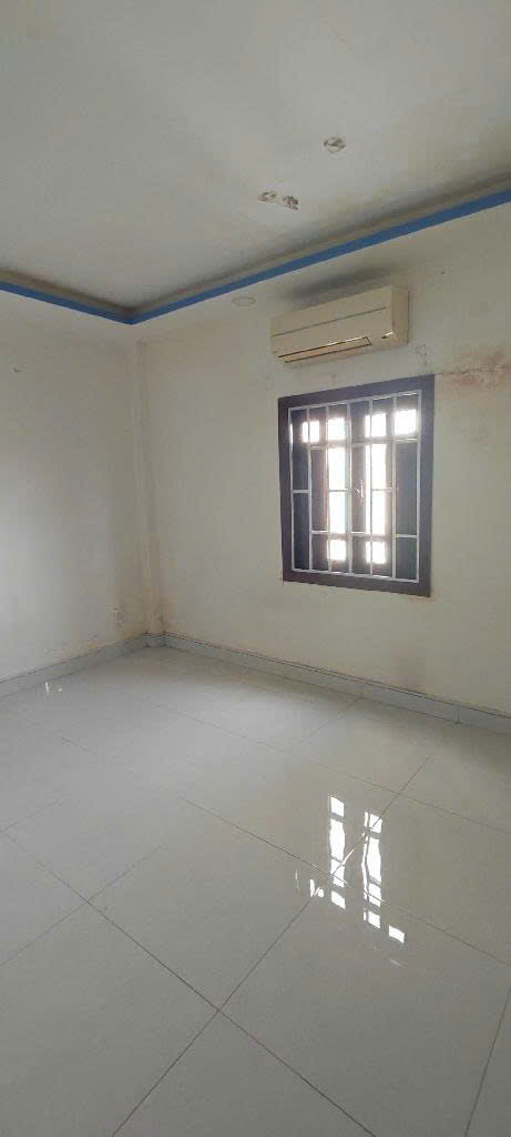 Nhà Bán Hẻm xe Hơi Lê Trọng Tấn, 48 m2, 3 Tầng, Giá 3,9Tỷ, Bình Tân.